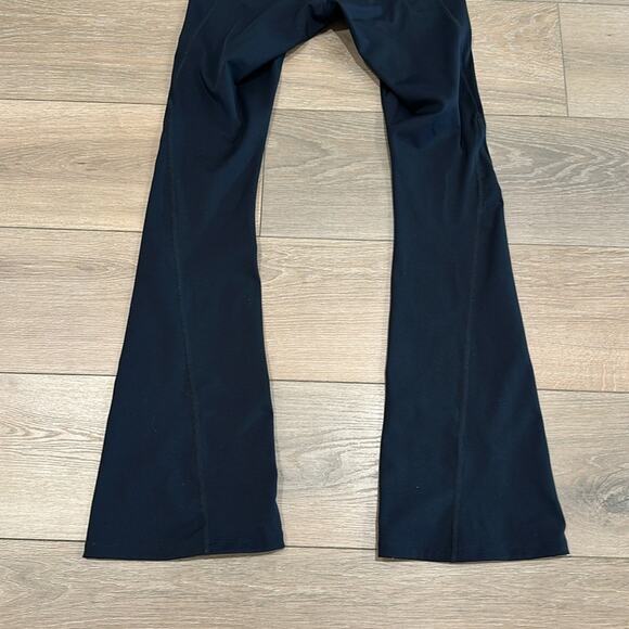 FP MOVEMENT Black Resilience Slim-Leg Yoga Active Pilates Dance Flare Pants Sz S - Picture 7 of 13